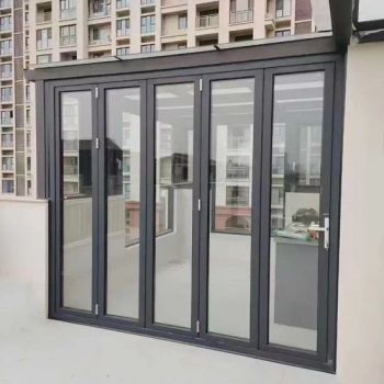Economical Folding Glass Balcony Partitions Doors Aluminum Stacking Panoramic Accordion Bifold Doors - Jiangmen Jianghai District Yuan Qiang Safety Glass Co., Ltd. - China