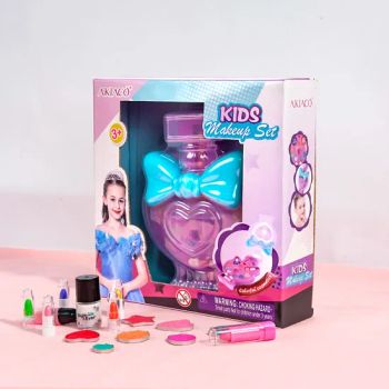 Pretend Play Makeup Set for Creative Young Girls Usage Other Finish Natural Model NO. 51032B Trademark Akiaco Target Area Face - Guangdong Akia Technology Co., Ltd. - China