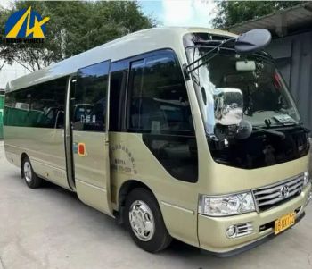Large Space Used Luxury Toyota Coaster 15 Seat Long-Distance Luxury Bus - Shandong Lujun Naxin International Trade Co., Ltd. - China