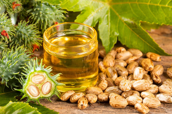 High Quality Pure Castor Oil for Hair Growth Anti Hair Fall Treatment & Skin Repair Cold Pressed Carrier Oil from CPW TRADE LTD High Quality Pure Castor Oil for Hair Growth Anti Hair Fall Treatment & Skin Repair Cold Pressed Carrier Oil - CPW TRADE LTD - United Kingdom