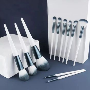 Eyeshadow Blending Blush Beauty Make up Kit Tool 11PCS Foundation Powder Eyebrow Makeup Brush Set - Shenzhen MyColor Cosmetics Co., Ltd. - China