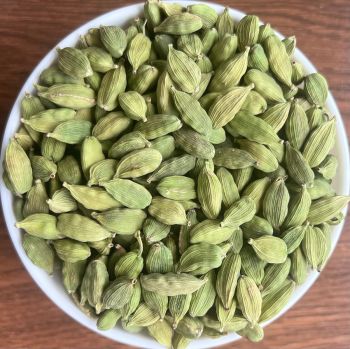 Wholesale Cardamom /High Quality Green Cardamom Seed / Cheap Prices Green Cardamom Seeds for Tea Lovers (Green Leaf) - AGRONOVA - United States