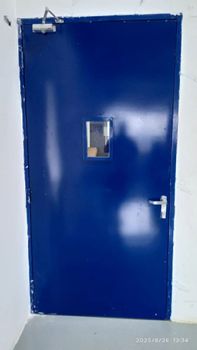 Clean Room Doors Hardware SS 304 Door Width 900 mm Door Height 2200 mm Fire Rating 120 Min Door Type Single Leaf View Panel Small - Evolution Enterprises - India