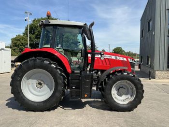 Massey Ferguson 6713S Dyna6 Tractor (ST27147) from EcoRoma GmbH Massey Ferguson 6713S Dyna6 Tractor (ST27147) - EcoRoma GmbH - Germany