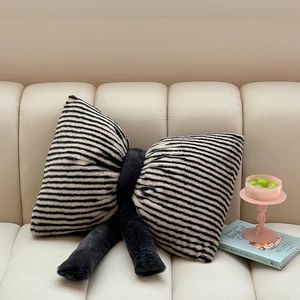 Ins Popular Bow Tie Throw Pillow Sofa Chair Car Seat Decorative Bow Shape Pet Cushion Reversible Pillow Cushion - Shaoxing City Xinlan Textile CO., LTD. - China