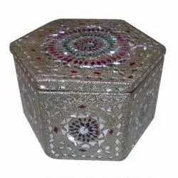 Jewellery Boxes Available Sizes Different Sizes Available Shapes Different Shapes Design Feature Multi Color Meenakari Designs & - Aaliya Handicrafts - India
