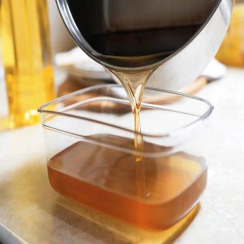 Clean Used Cooking Oil for Sale Bulk Packaging Suitable for Soap Making Biodiesel and Animal Feed Applications - TRADECENTRIC LLC - United States
