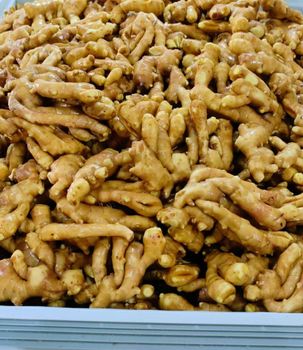 Fresh Ginger, Garlic Bulbs, Nashi Pears Packaging Customized Packing Size 5/7/10 Kgs Box Ginger Type Fresh Ginger Conventional - Rizhao Donhao Foodstuff Co., Ltd. - China