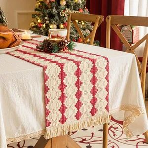 Christmas Xmas Home Decor Hypoallergenic Geometric Jacquard Table Runner and Placemats with Tassels - Market Union Co. Ltd. - China