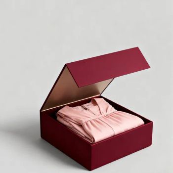 Custom Luxury Recyclable Matte Folding Magnetic Clothes Shoe Cosmetic Perfume Packaging Paper Gift Box - Chaozhou City Chaoan District Yisheng Plastic Products Factory - China