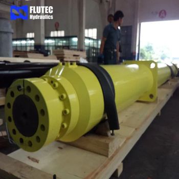 Pushing Cylinder for Hydraulic Baler Hydraulic Accessories Color Yellow Model NO. 1600 Trademark FLUTEC HS Code 8412210090 - FLUTEC HYDRAULICS (CHANGZHOU) CO., LTD. - China