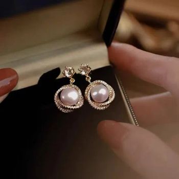 Elegant Genuine 8-9mm Freshwater Pearl Earrings with 925 Silver Needle - ZHUJI YEYI IMPORT AND EXPORT CO., LTD. - China