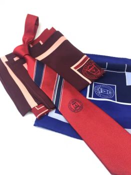 OEM Fashion Silk Perfect Neckties Mens School Logo Ties High Quality Custom Jacquard Neck Tie - Shaoxing Haoweiside Trading Co., Ltd. - China