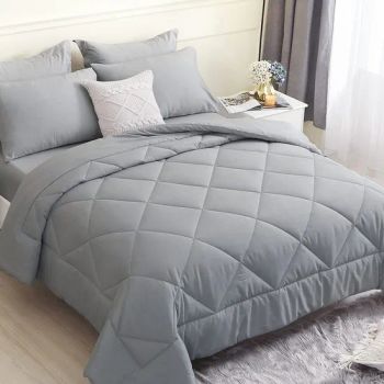 100% Microfiber Quilt Bedding Sets with Pillowcases Specification Super King, King, Queen, Twin Origin Nantong, Jiangsu Printed Pure Color - Nantong Victoria Import and Export Co., Ltd. - China