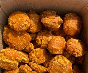 Jaggery Origin India Certifications Fssai Packing 10 Kg Per - Easyjaggeryexporter - India
