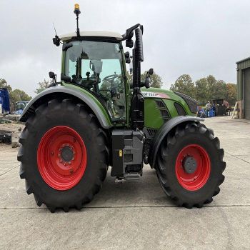 FENDT 724 VARIO 4WD Walking Tractor 80-180HP Engine Hydraulic Front Axle Cab Suspension with Gear for Agriculture from Smart Agri GmbH FENDT 724 VARIO 4WD Walking Tractor 80-180HP Engine Hydraulic Front Axle Cab Suspension with Gear for Agriculture - Smart Agri GmbH - Germany