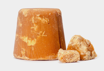 JAGGERY Purity Pure Sugarcane Juice Form Lump, Block, Cube, And Fine Powder Packaging Customization Customizable By Packing (grams/kilograms) And - VARNI EXIM - India
