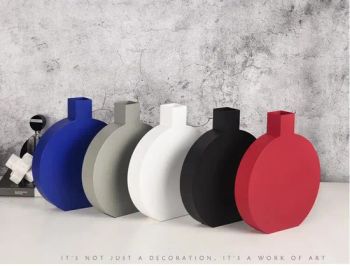 Modern Creative Home Decoration Iron Metal Vase for Table Flowers Metal Crafts Tabletop Ornament - FVB Hardware Co., Ltd. - China