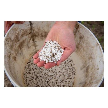 Urea 46% Fertilizer Best Products Prilled Nitrogen Fertilizer Urea In Stock Urea 46 - MASI TRADING GMBH - Germany
