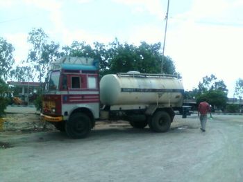 Tanker Trucks Rental Service Handling Ease Easy Construction Sturdy Service Life - Chetak Roadways India - India