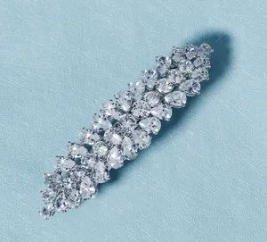Fashion CZ Hair Clip Headpiece. Bridal Wedding CZ Hair Clip Hair Accessories. Fashion Daily Hair Accessories - Yiwu Ba Yuan Jewelry Co., Ltd. - China