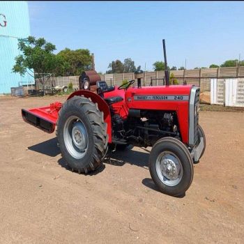 Massey Ferguson 240 4 Wheel Drive Tractors New Reconditioned Red Farm Core Motor Gearbox Pump High Quality - Smart Agri GmbH - Germany