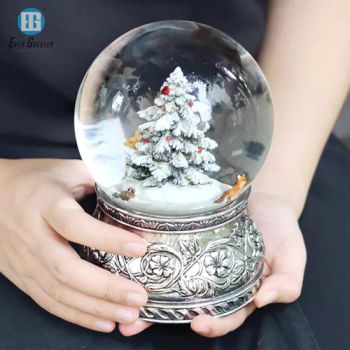 Factory Custom Creative Glass Ball Crystal Ball LED Snow Glass Crystal Ball Ornaments - EVER GREATER IMP. & EXP. CO., LIMITED - China