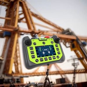 Ohm E10 Z Remote Control Crane: RF, Joysticks, and Buttons - OHM (Chongqing) Electronics Technology Co., Ltd. - China