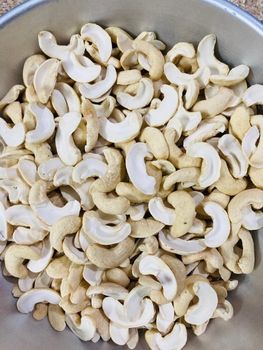 Bulk supply of Cashew Nuts WW320 delicious crunchy and packed with essential nutrients – product photo, Desiccated Coconut With Cashew Nuts products found from trusted suppliers, wholesalers, manufacturers & exporters Listing
