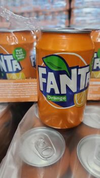 Fanta Orange Flavored Drink Wholesale Supply For Retail And Resale - LIVE COMMERCE - France