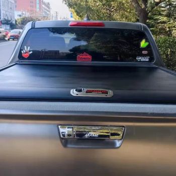 Precision 4X4 Aluminum Retractable Tonneau Cover 2Lock Pingwei OEM 1Y MOQ100 1.00cm*1.00cm*1.00cm - JIANGSU PINGWEI MATERIAL TECHNOLOGY CO.,LTD - China