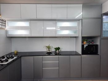 Aluminium Modular Kitchen Designing Services Appearance Modern Material Aluminium Finish Type Lacquer Service Mode - 3H Interior - India