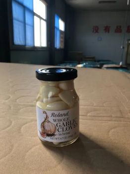 6.76oz Pickled Garlic to USA Market Color White Style Clove Type Pickled Trademark OEM HS Code 200599 Origin Shandong - SHANDONG YIPIN AGRO (GROUP) CO., LTD. - China