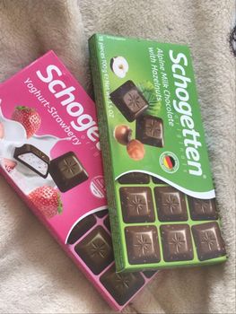 Top Quality Schogetten Chocolate Delicious Chocolate Squares Offering Creamy Flavor And Long Lasting Freshness In Every from PLANETE COMMERCE Top Quality Schogetten Chocolate Delicious Chocolate Squares Offering Creamy Flavor And Long Lasting Freshness In Every - PLANETE COMMERCE - France