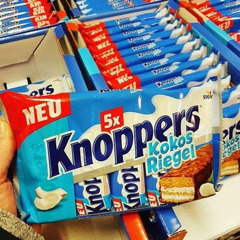 Knoppers Delicious Milk Cream Wafer Snack Premium Quality Product Designed for Sweet Lovers and Available - PLANETE COMMERCE - France