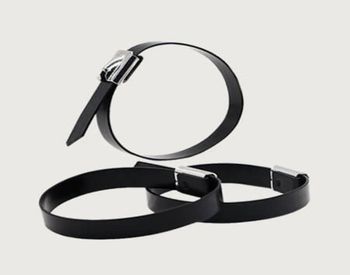 Black Stainless Steel Cable Ties Pvc Coated Color Black Brand generic Edge Finish Smooth Packaging Size 100 nos Size Available In All - Amaan Enterprises - India