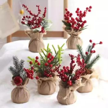 Small Christmas Ornaments Pine Cone Tree Red Plastic 160PCS MOQ160 15D - Binzhou Yuco Industry and Trade Co., Ltd. - China