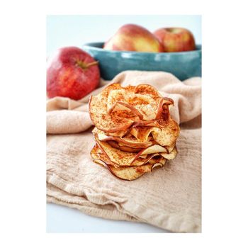 High quality dried apples offered for wholesale orders with reliable shipment - BMU TRADING GMBH - Germany