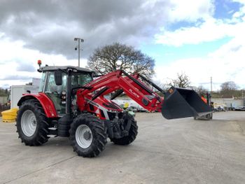 Massey Ferguson 5S.125 Tractor (ST26374) from EcoRoma GmbH Massey Ferguson 5S.125 Tractor (ST26374) - EcoRoma GmbH - Germany