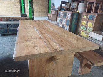 Dining table teak wood solid thickness 7 cm Table Thickness 7 Cm Production Capacity 10 Units/month Chair Dimensions 240 Cm X 35 Cm X 47 - Cimba Bali Exportindo - Indonesia