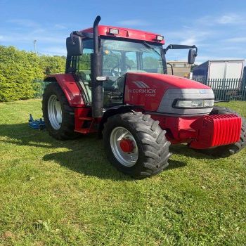Heavy duty agricultural tractor factory price diesel engine 4WD strong performance farming equipment - Carla Pisselli Commercio - Brazil