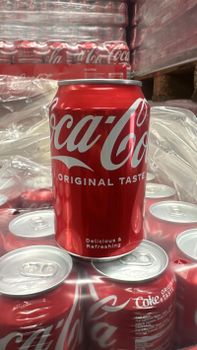 Bulk supply of Coca Cola available top-quality carbonated beverage for refreshment - LIVE COMMERCE - France