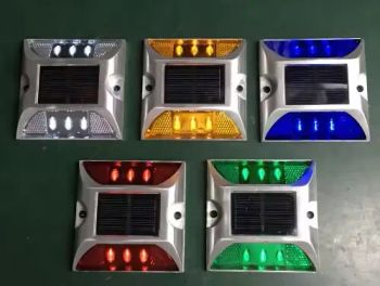 IP68 Waterproof Aluminum Alloy LED Solar Road Stud Price Reflectors LED Certification CE Water Proof IP 68 Trademark - Beijing Roadsafe Technology Co., Ltd. - China