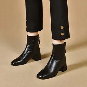 Stylish Leather Boots for Formal Occasions and Everyday Wear Toe Round Gender Male Color Yellow Season Autumn Material - Wuxi Glolinker Technology Co., Ltd. - China