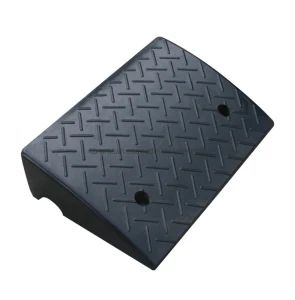 Chinese Factory Rubber Car Kerb Ramp - Ningbo Artisan Import & Export Co., Ltd. - China