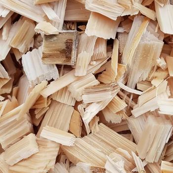 Carefully Screened Wood Chips Bulk Trade Wood Chips For Livestock Bedding And Farm Hygiene Improvement Applications - THE GREEN INTERNATIONAL LIMITED - Tanzania