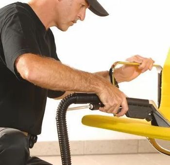 Office Chair Cleaning Service Execution Timeliness Timely Execution Service Professionalism Trained Professional Customization Level As Per Client's - Ideal Infosis - India