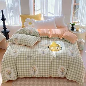 Puffy Comforters Vintage Comforter Sets Solid Color Bedspreads - Shanghai Easun Group Imp & Exp Co., Ltd. - China