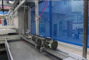 Vacuum Forming Machine for PP ABS and Other Products - Qingdao Fineyear Industry Co., Ltd. - China