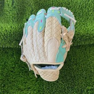 Wholesale Heart of The Hide A2000 Japanese Kip Baseball Gloves Softball Mitts - Qingdao Blue Shield Protection Products Co., Ltd. - China